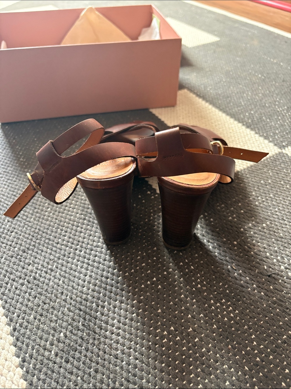 Sezane Heels - Picture 3 of 4